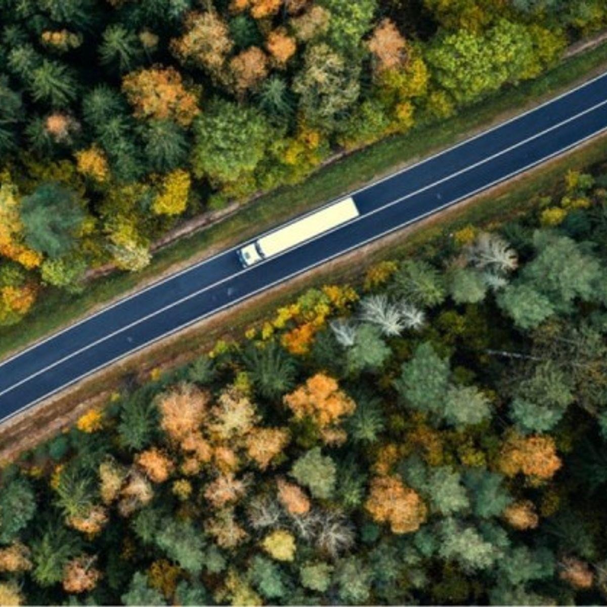 Inxpress Shipping- Freight- Logistics 687248 2
