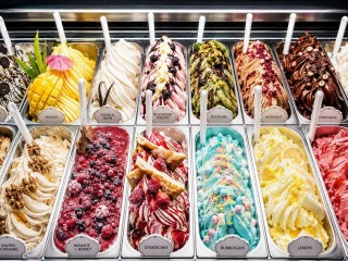 SCOOP UP THIS SWEET OPPORTUNITY – ICE CREAM & DESSERT BUSINESS ON HINDLEY STREET!