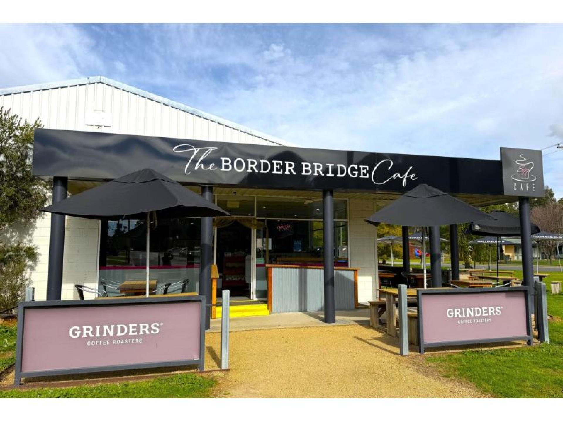 Leasehold - The Border 687373 1