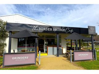 LEASEHOLD - The Border Bridge Cafe, Barooga NSW - 1P0619