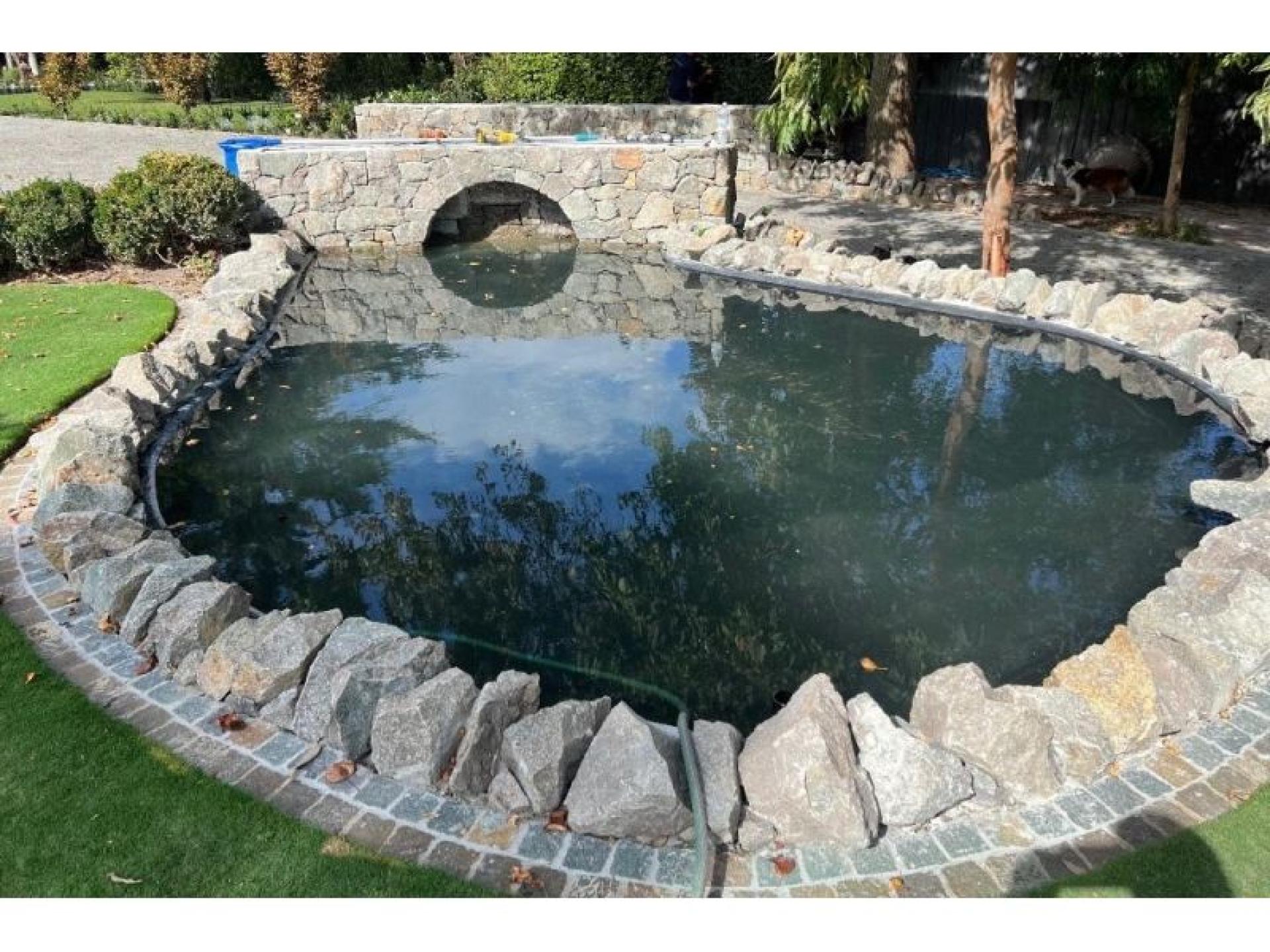 Fibreglass Manufacturing Specialist In 687437 3