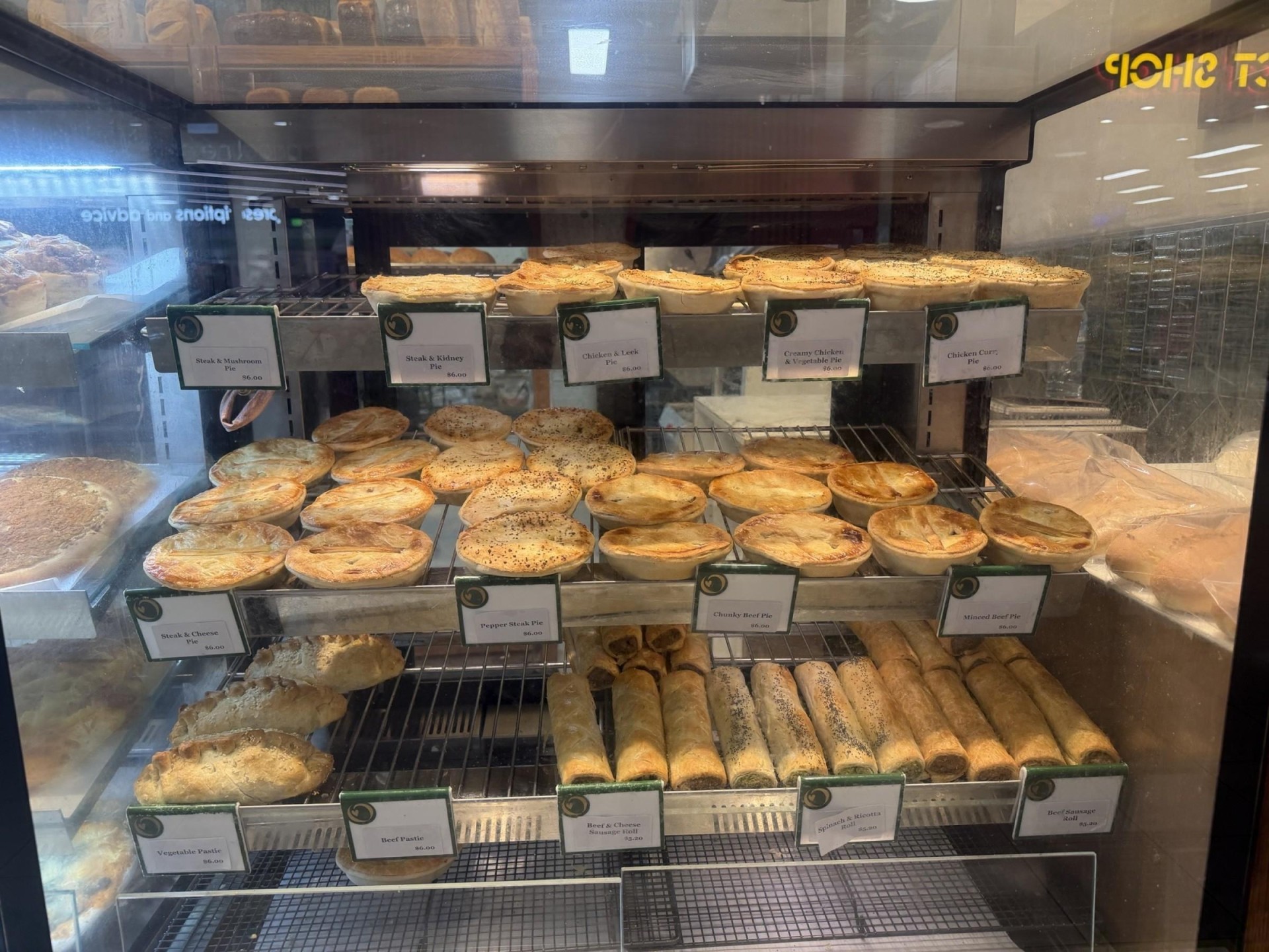 Established Bakery Patisserie 687584 2