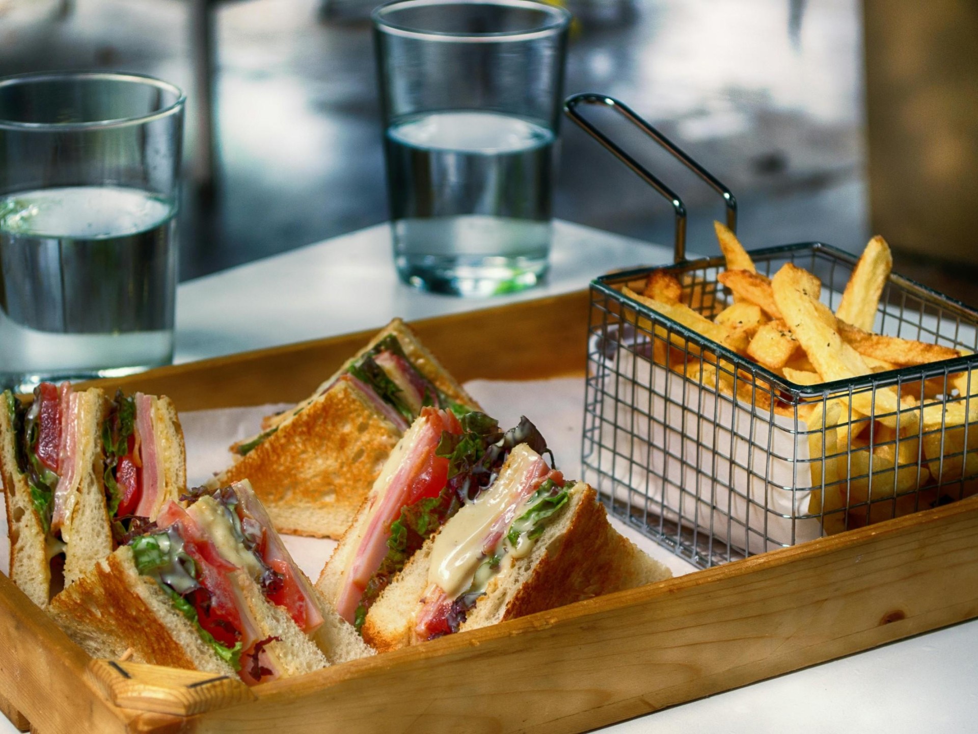 Stunning Café – On 687622 2