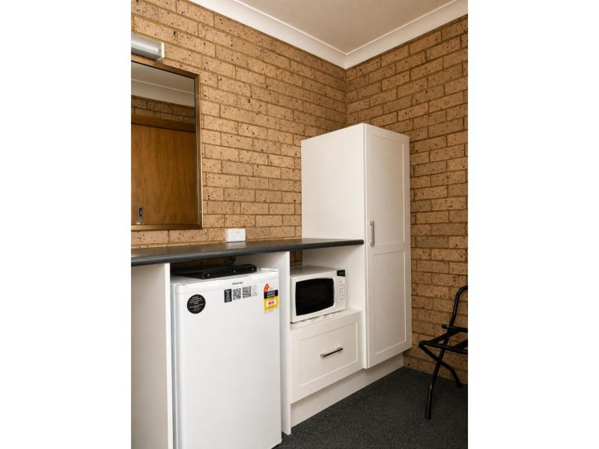 Freehold Motel Located In 687632 2
