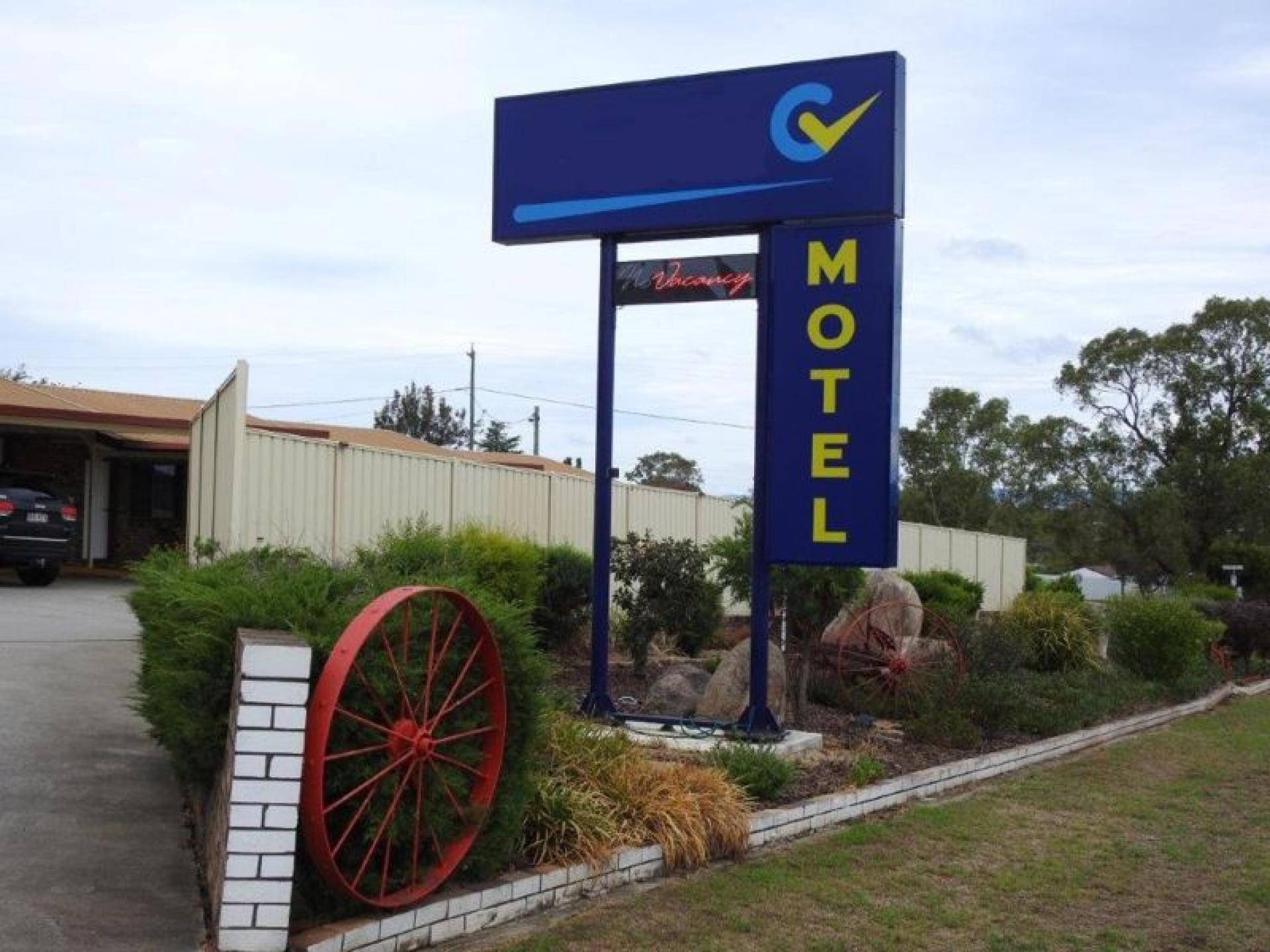 Freehold Motel Within 2.5 687636 1