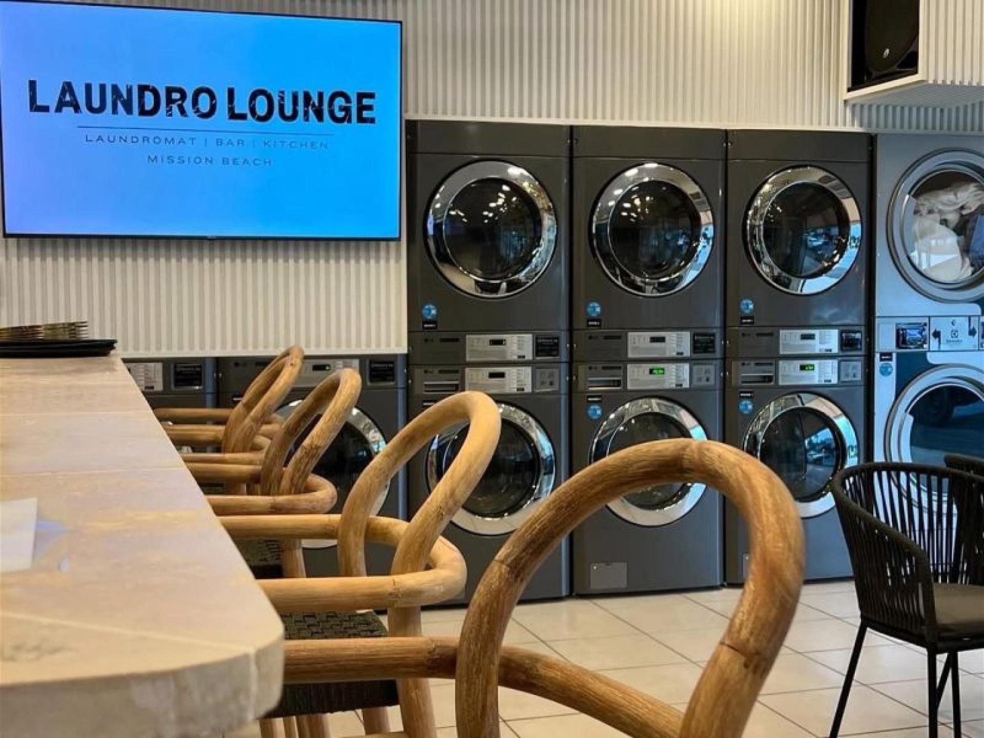Laundro Lounge 687716 2