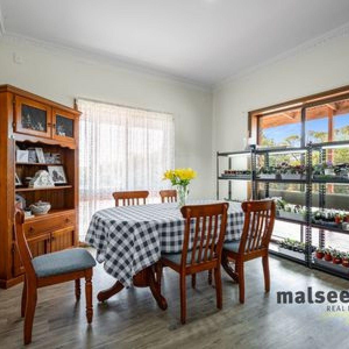 High-potential Pet Boarding & 687742 2