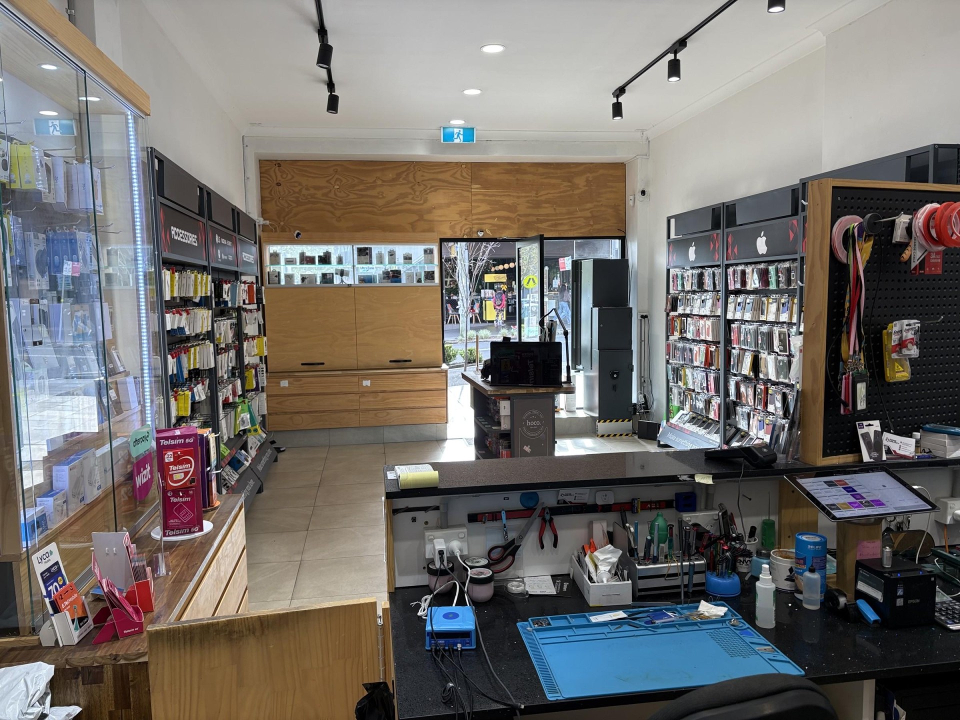 Established Mobile Phone Repair 687774 2