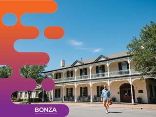 37138 Established Hotel Freehold, Loyal Local Customer Base