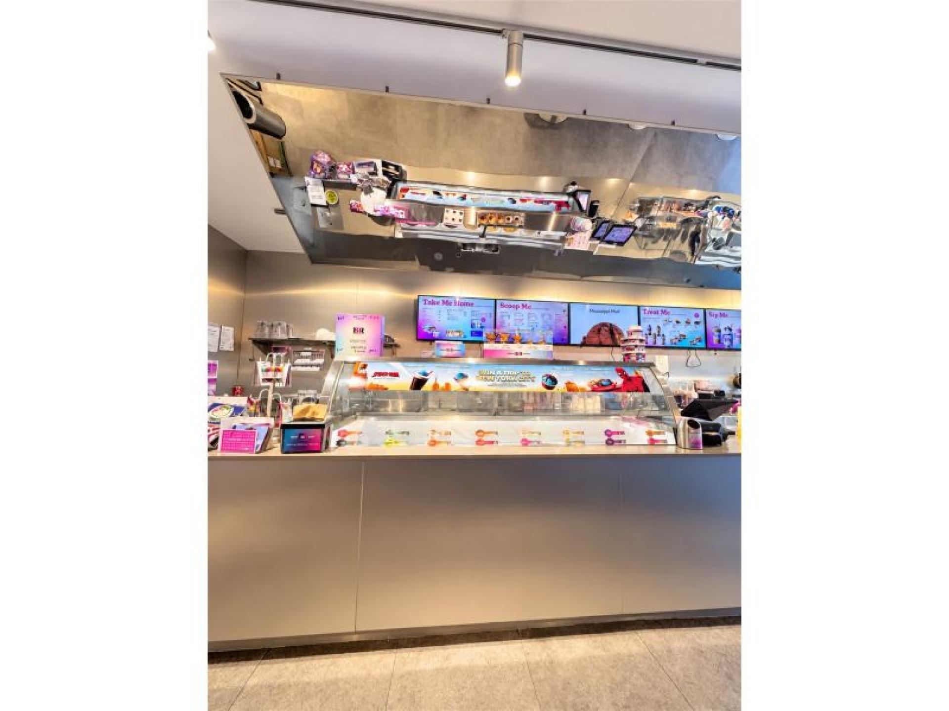 Baskin-robbins Leederville - Scoop 687865 3