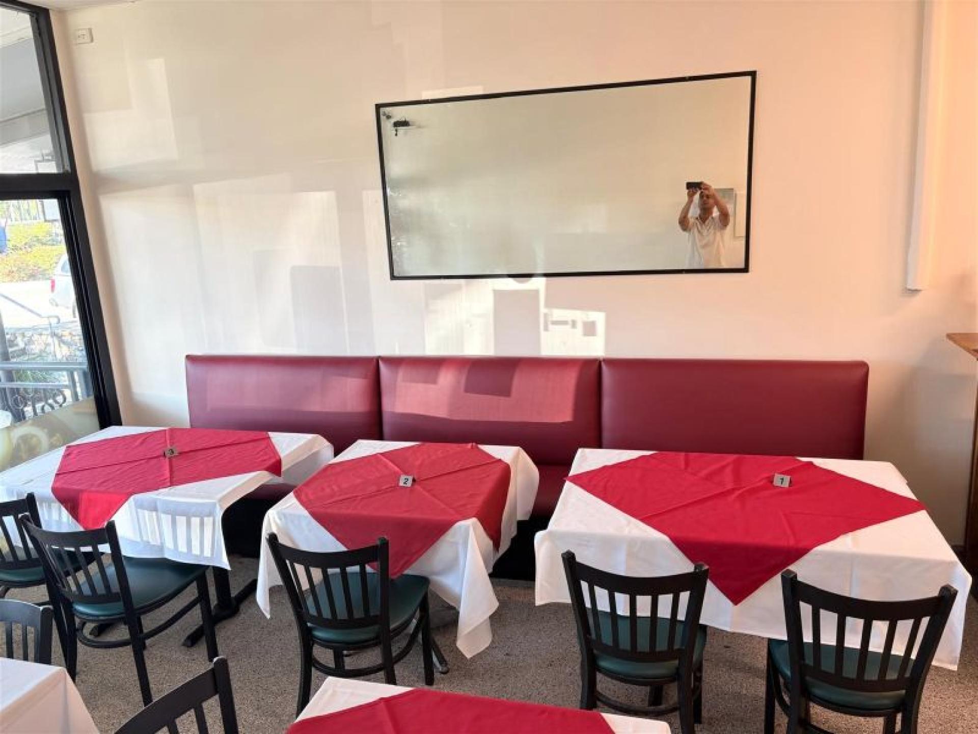 Indian Restaurant In Noosa 688060 3