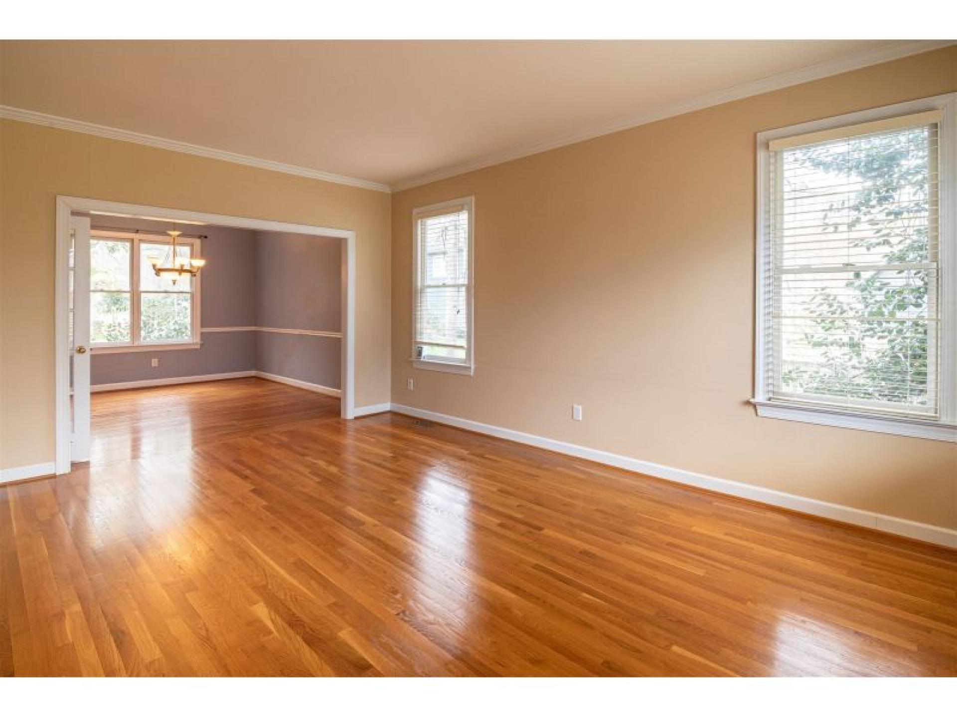 Brisbane Flooring Supply & 688120 3