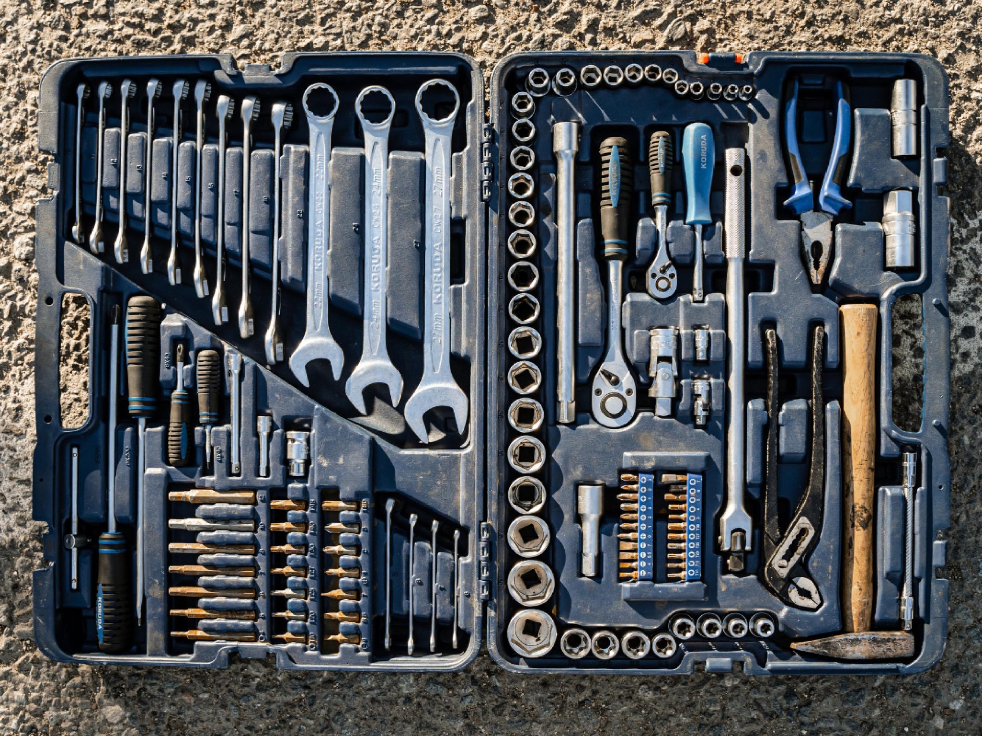 Mobile Tool Supply Business 688332 2