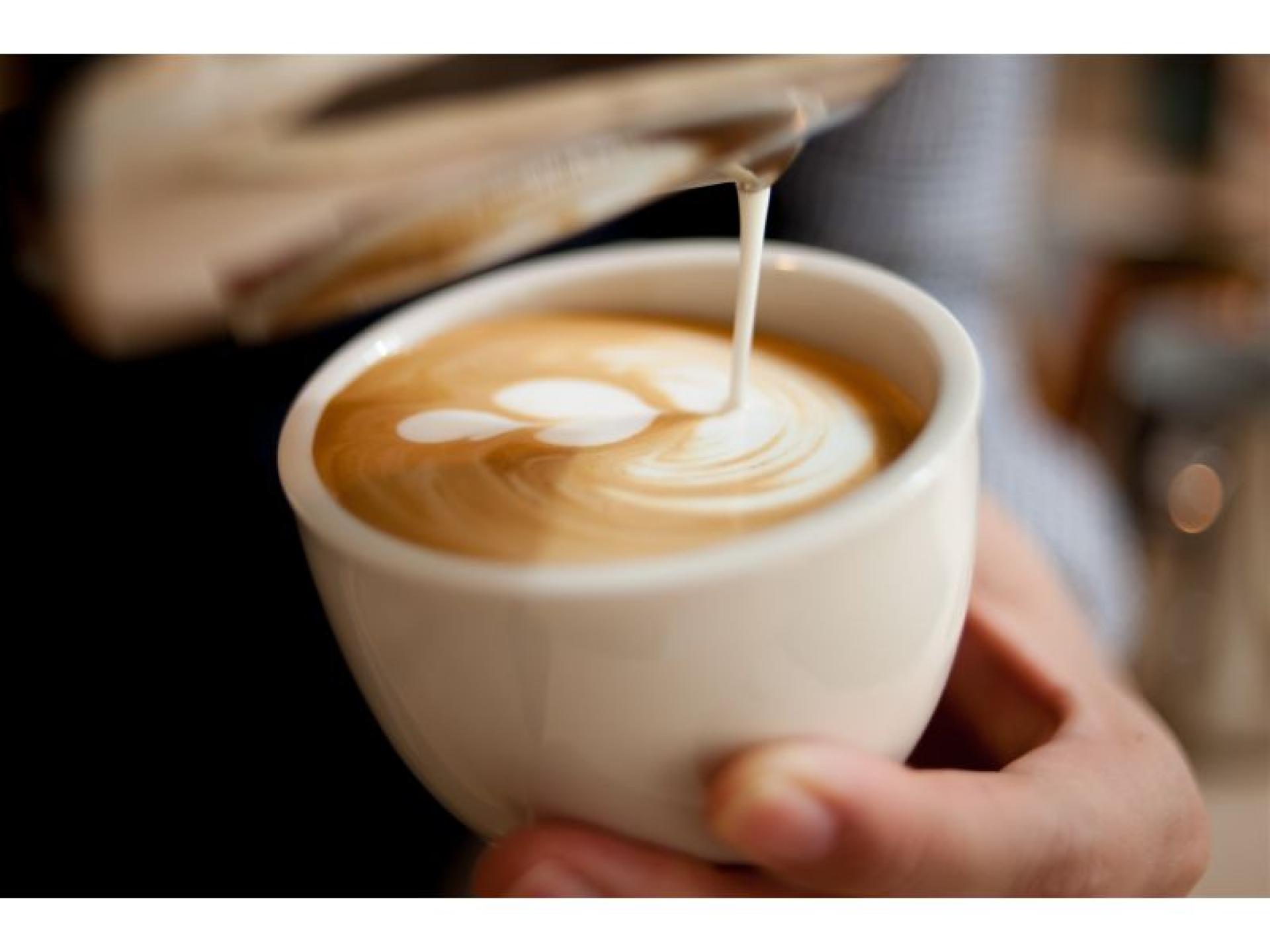 A Well Located Cafe 688346 3