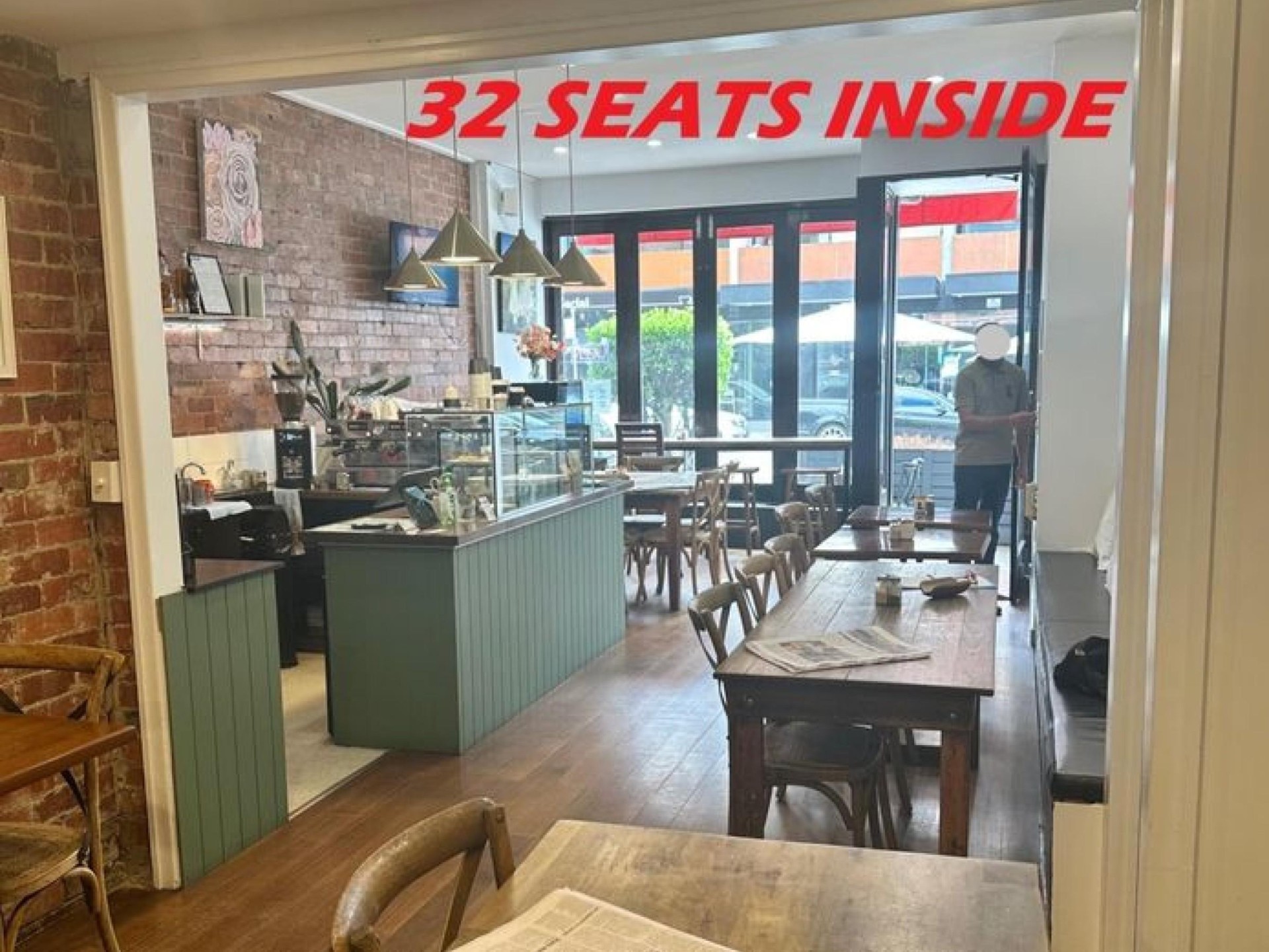 Beautiful Cafe/restaurant That Has 688429 2