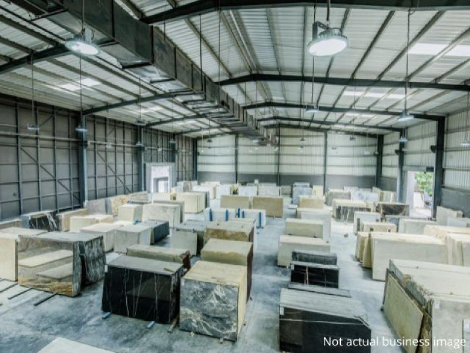 Porcelain And Natural Stone 688808 1