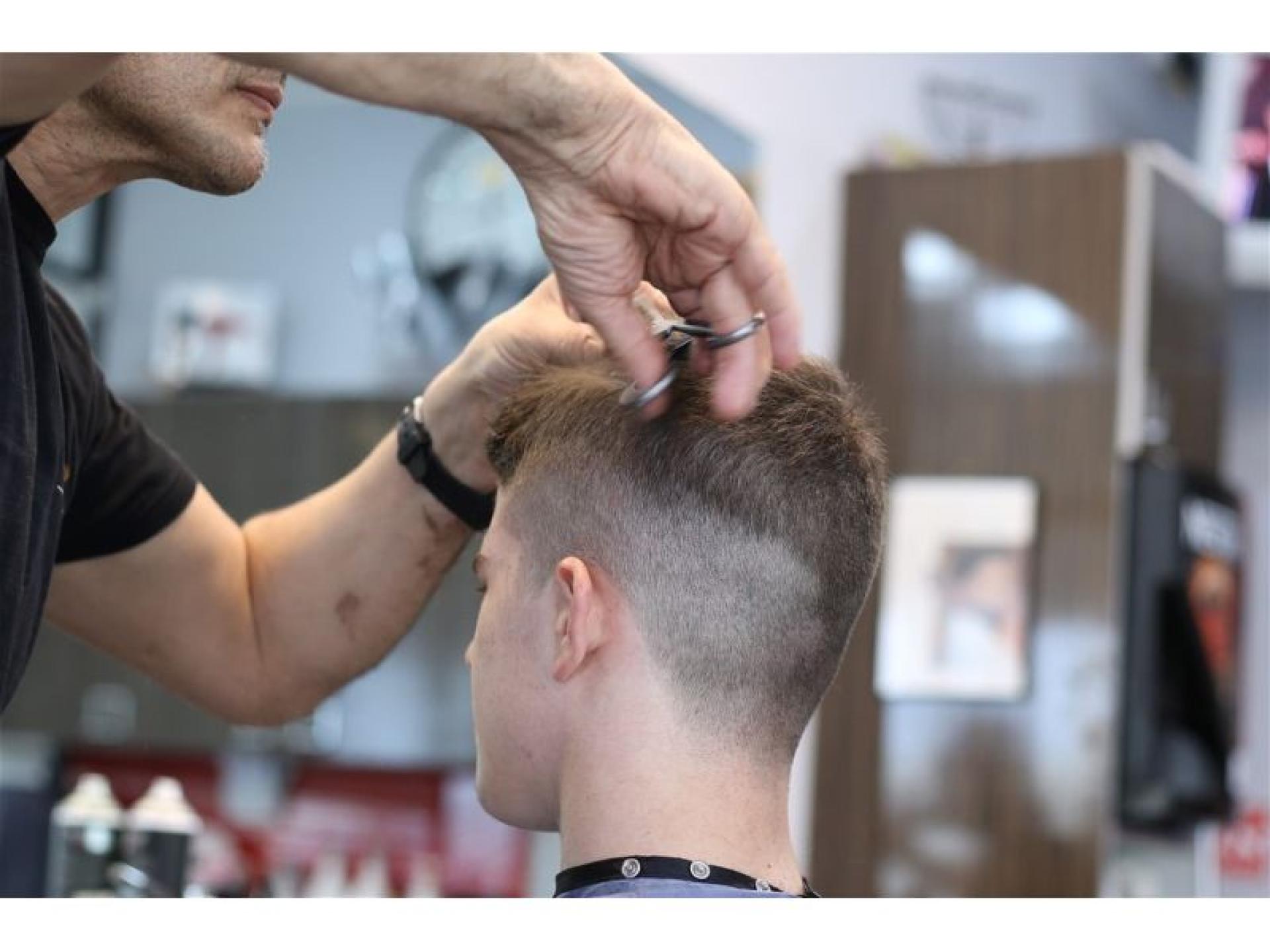 Well Established Premium Barbershop 688934 1