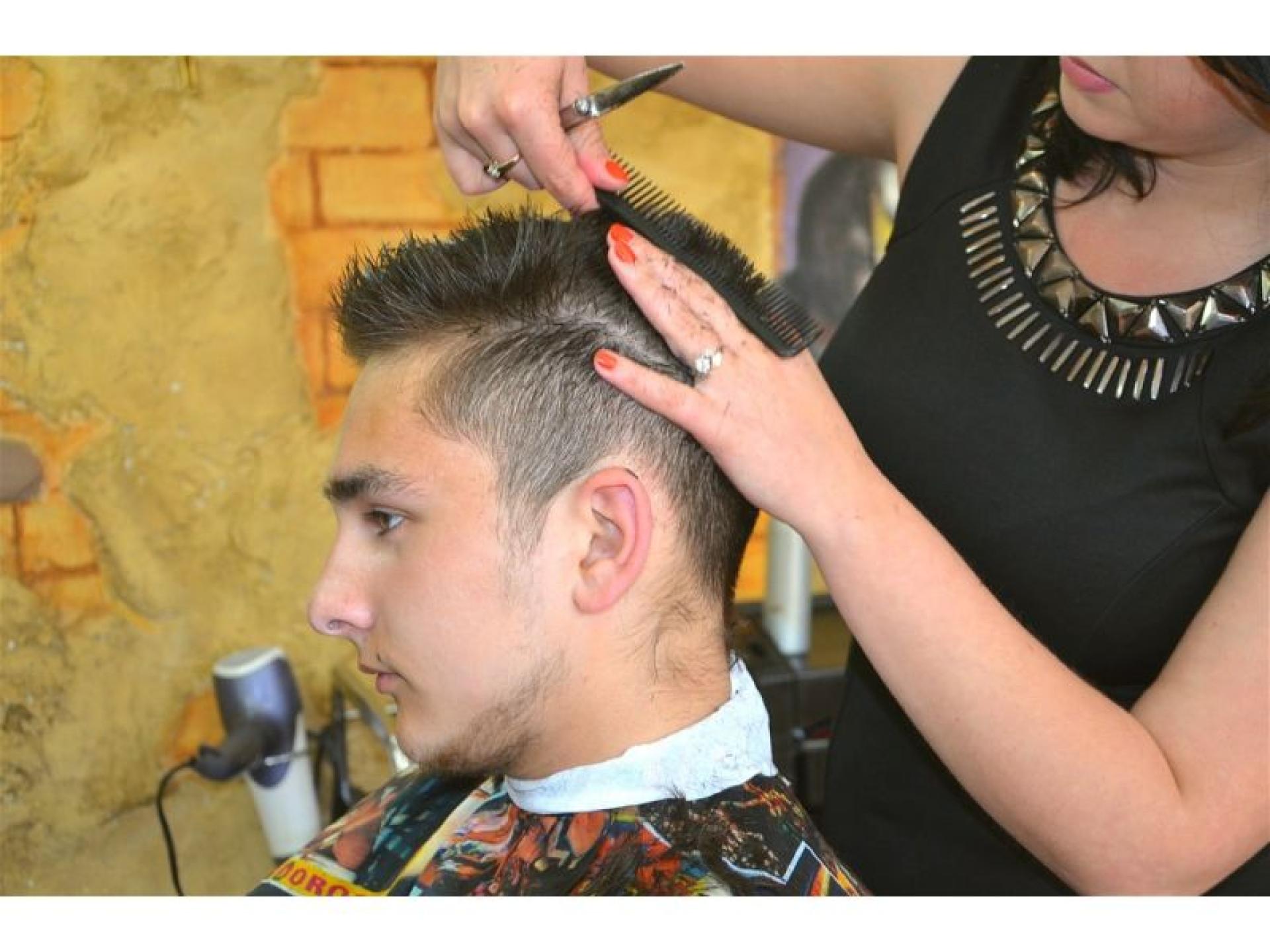 Well Established Premium Barbershop 688934 3