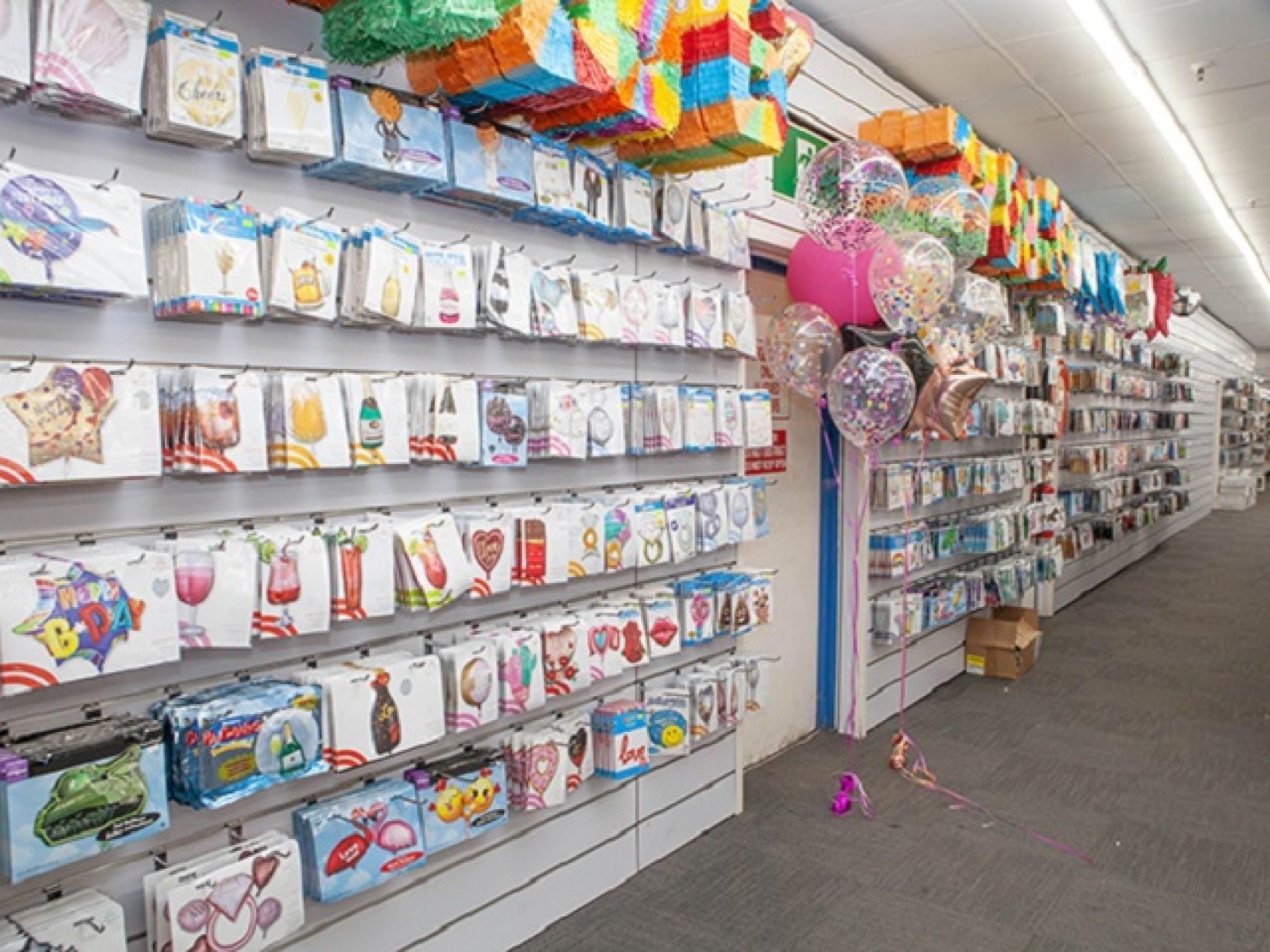 Staff Managed Discount Variety 689086 3
