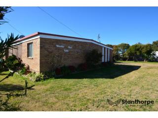 DUPLEX - A RARE FIND IN STANTHORPE - FULLY TENANTED