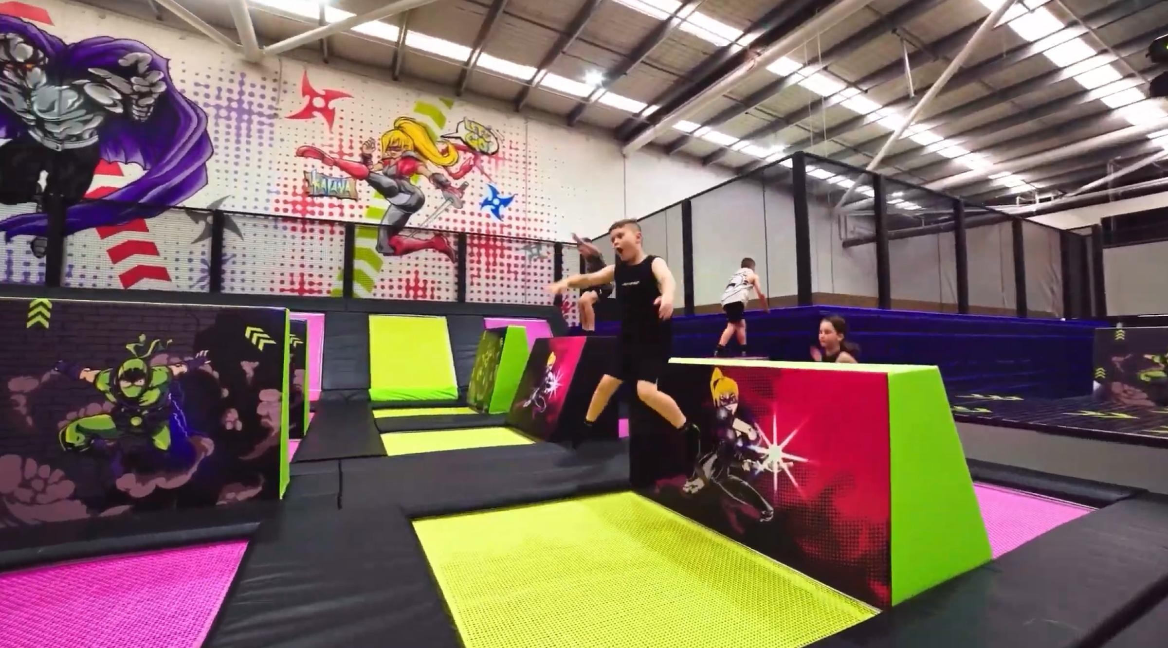 Large Premium Kids Entertainment 689241 2