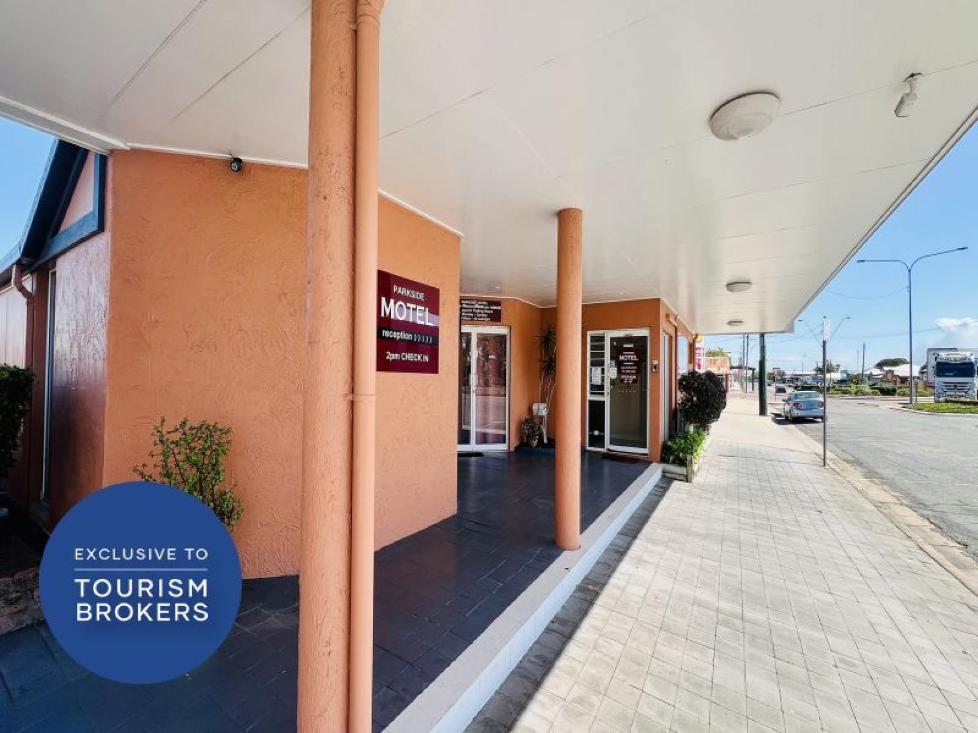 North Queensland Motel 27 689286 1