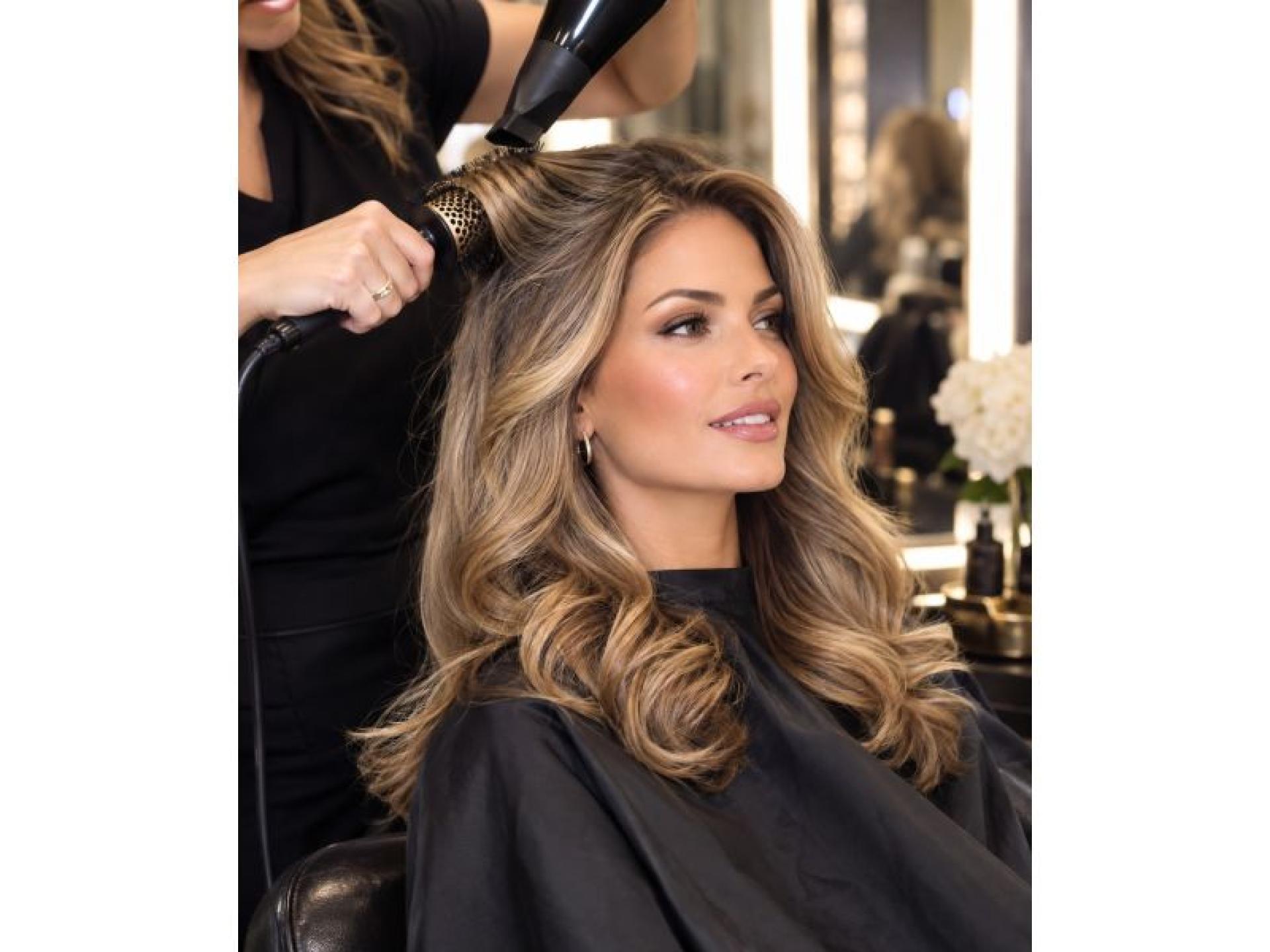 Established Boutique Hair Salon 689677 1