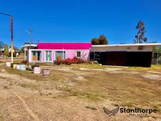 HIGHWAY FRONTAGE RETAIL SITE WITH BONUS VACANT LOT- NEW ENGLAND HIGHWAY, WALLANGARRA
