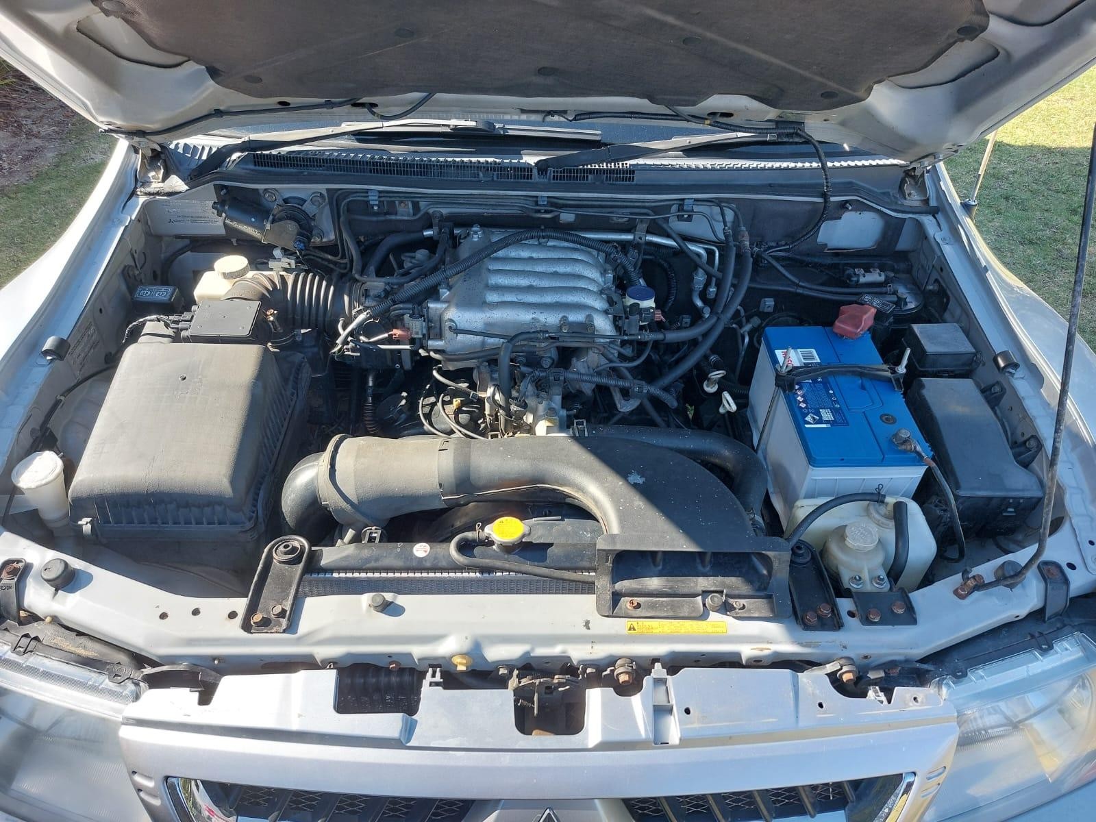 Established Automotive Mechanical Workshop 689889 1