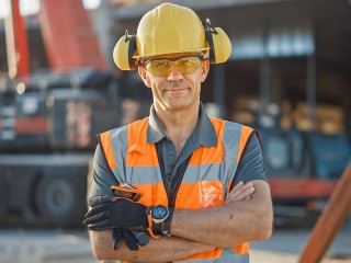 Supplier of Uniforms, Workwear/hi-vis, Safety/Work Boots, and Safety Equipment #449