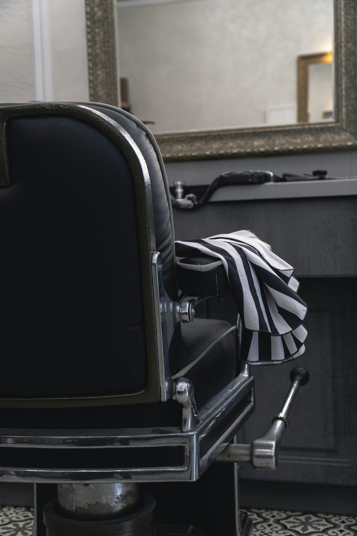 Established High-performing Barber Business 689956 1