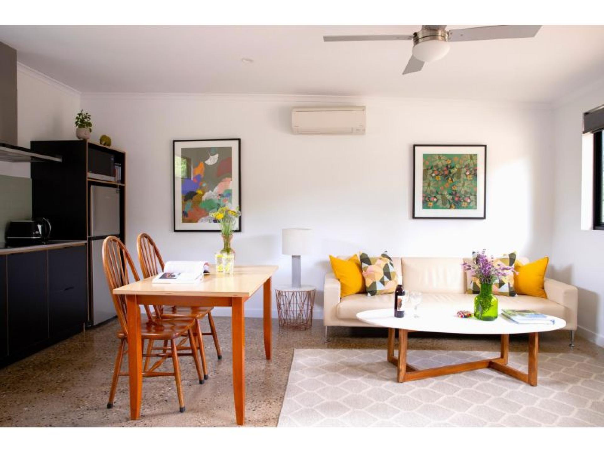 Freehold Going Concern - 690123 1