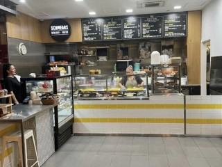 High-Potential Lunch Bar For Sale- Bustling Perth - Commercial Complex Location - High Foot Traffic  - Fully Equipped - Complete Training - Asking Pri