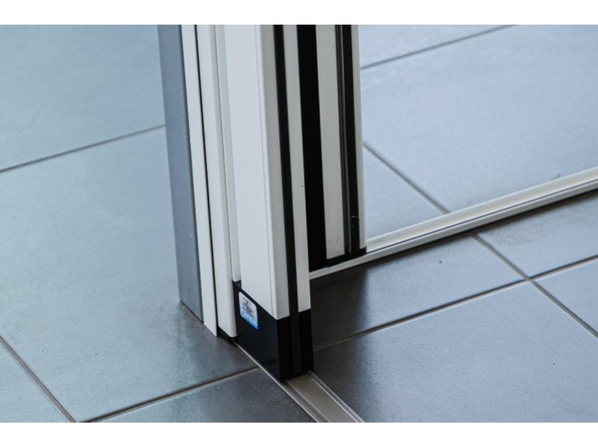 Leading Retractable Screen Manufacturer 690399 2